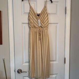 Women’s spaghetti strap capri jumpsuit